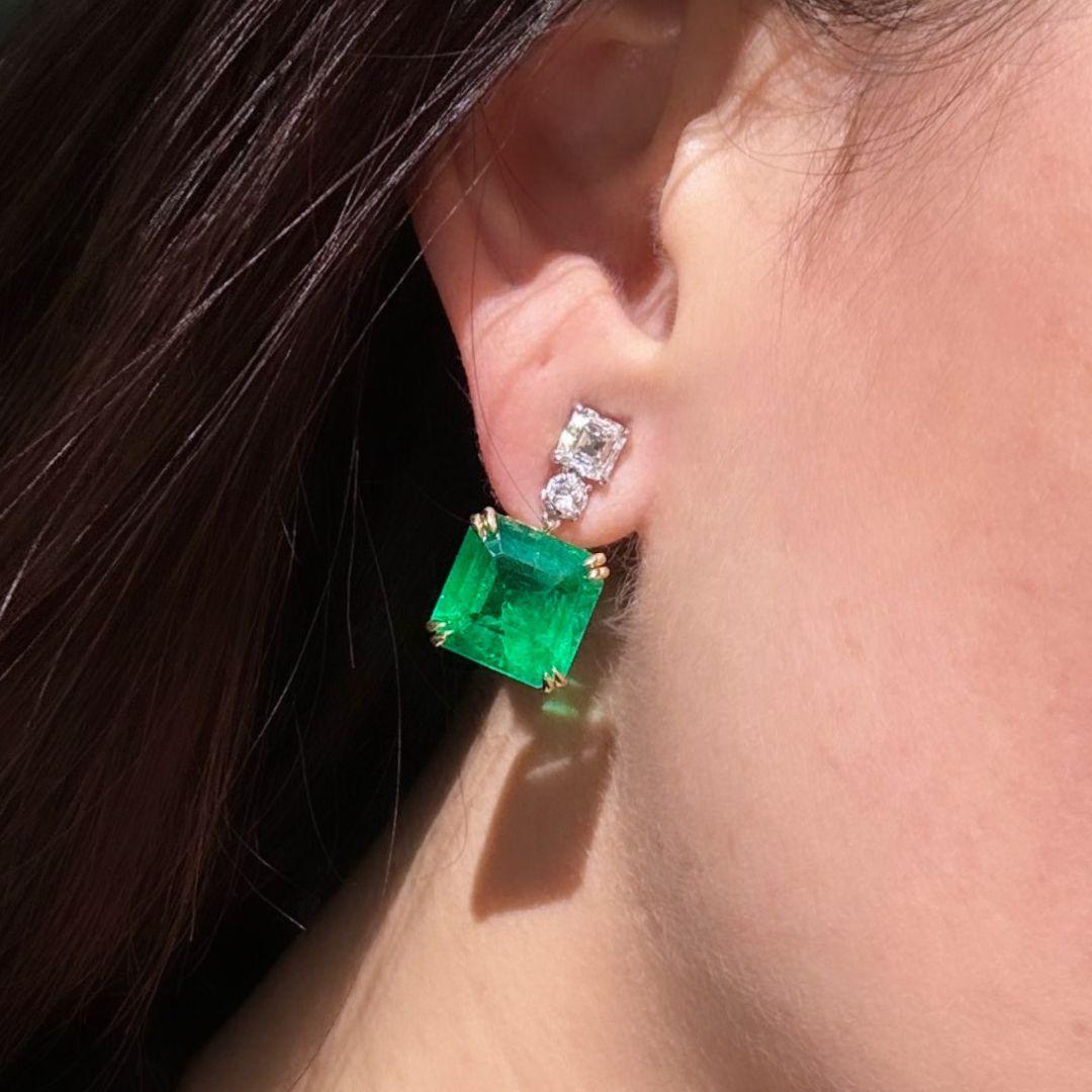 Emerald Cut 16.72 Carat Emerald Drop Earrings, Platinum, 18k Yellow Gold, Diamonds 3.12 For Sale