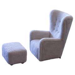 "1672" Wingback Chair and stool by Fritz Hansen, with Sheep Skin, Denmark, 1930s