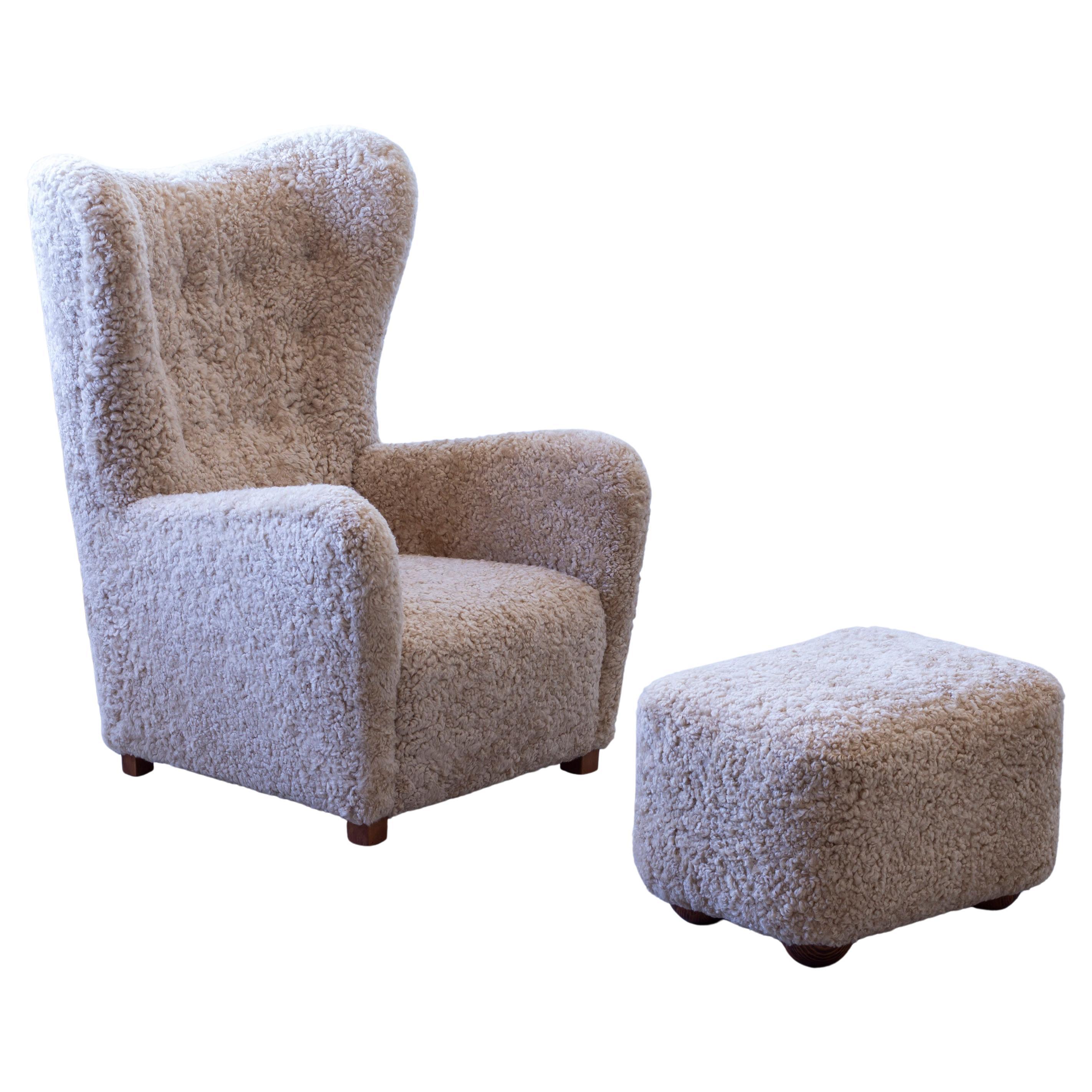 "1672" Wingback Chair with footstool by Fritz Hansen, with Sheep Skin