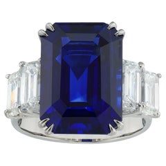 Vintage 16.73 Carat Sri Lankan Sapphire and Diamond Ring