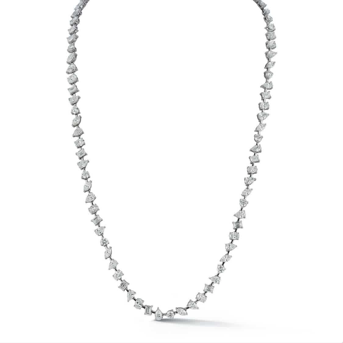 Taille brillant 16.73ct Multi Shape Diamond Tennis Necklace en vente