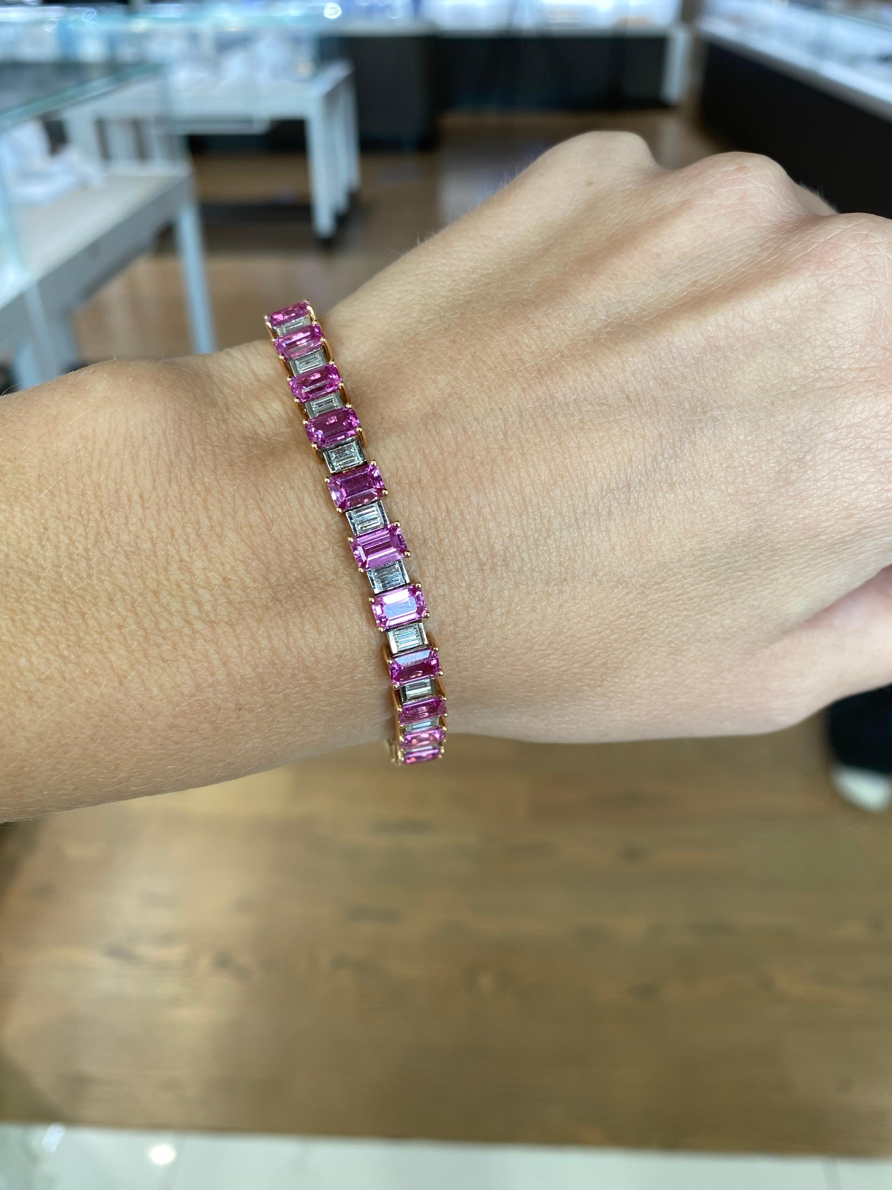 Armband mit 16,73 Karat rosa Saphiren im Smaragdschliff und 8,07 Karat natürlichen Baguette-Diamanten 2