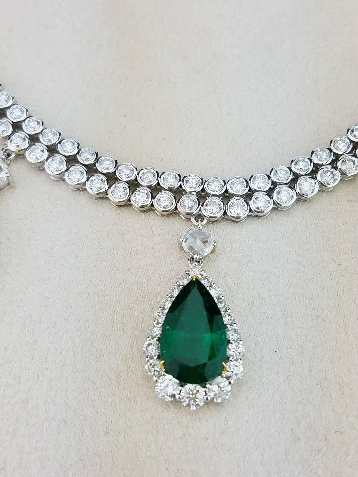 pear shaped emerald necklace