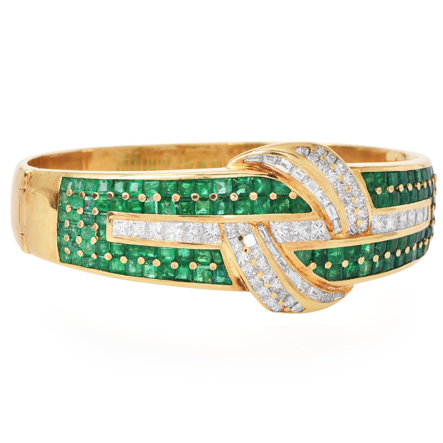 Donna Bracciale Statement Bangle in oro 18K con smeraldo e diamanti da 16,75 carati in vendita