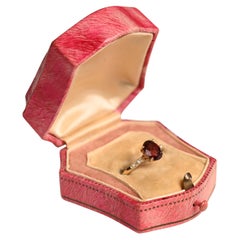 Anello di fidanzamento con granato naturale dal taglio ovale (circa 1,60 carati), oro giallo 14k