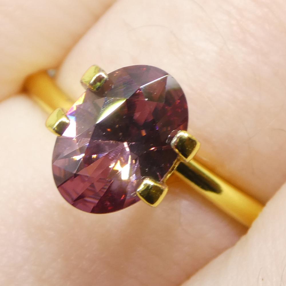 1.67ct Natural Earth Mined Oval Master Brilliant Cut Pink Zircon from Sri Lanka In New Condition For Sale In Toronto, Ontario