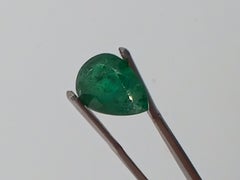 1.67ct Vivid Zambian Emerald: A Verdant Masterpiece in Pear-Cut