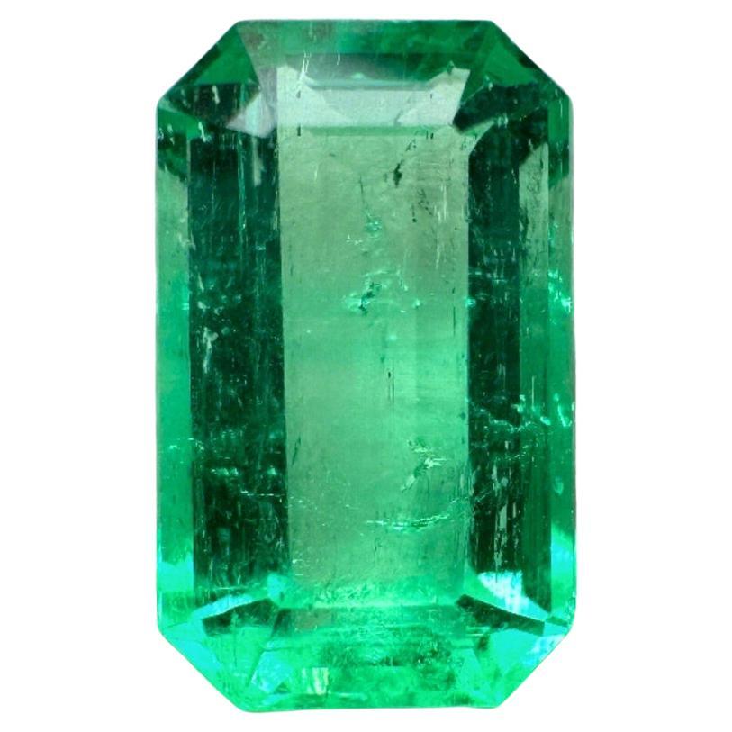 1,68 Quilates 9x6 Esmeralda Colombiana Verde Amarillenta - Talla Esmeralda Mina Muzo Mayo en venta