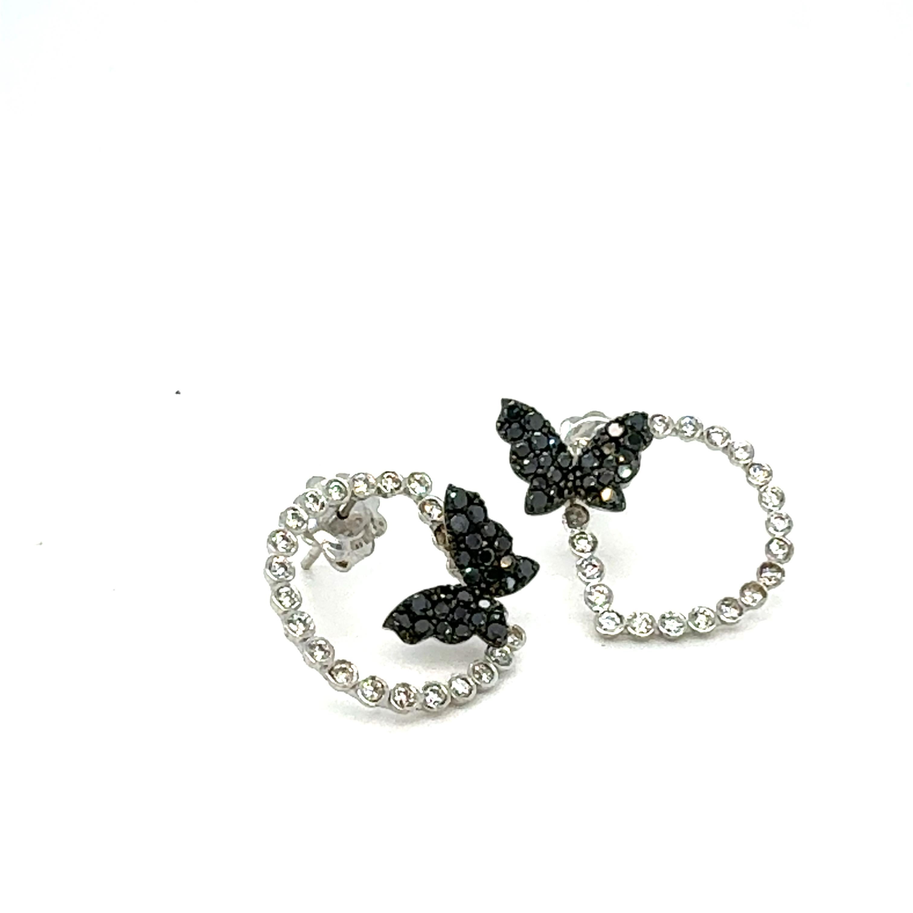 Taille ronde Boucles d'oreilles papillon en or blanc 14 carats et diamants noirs 1,68 carat en vente