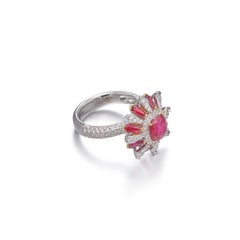 1,68 Karat Cushion Statement Rubinrot Gold Graceful Brilliance Diamantring