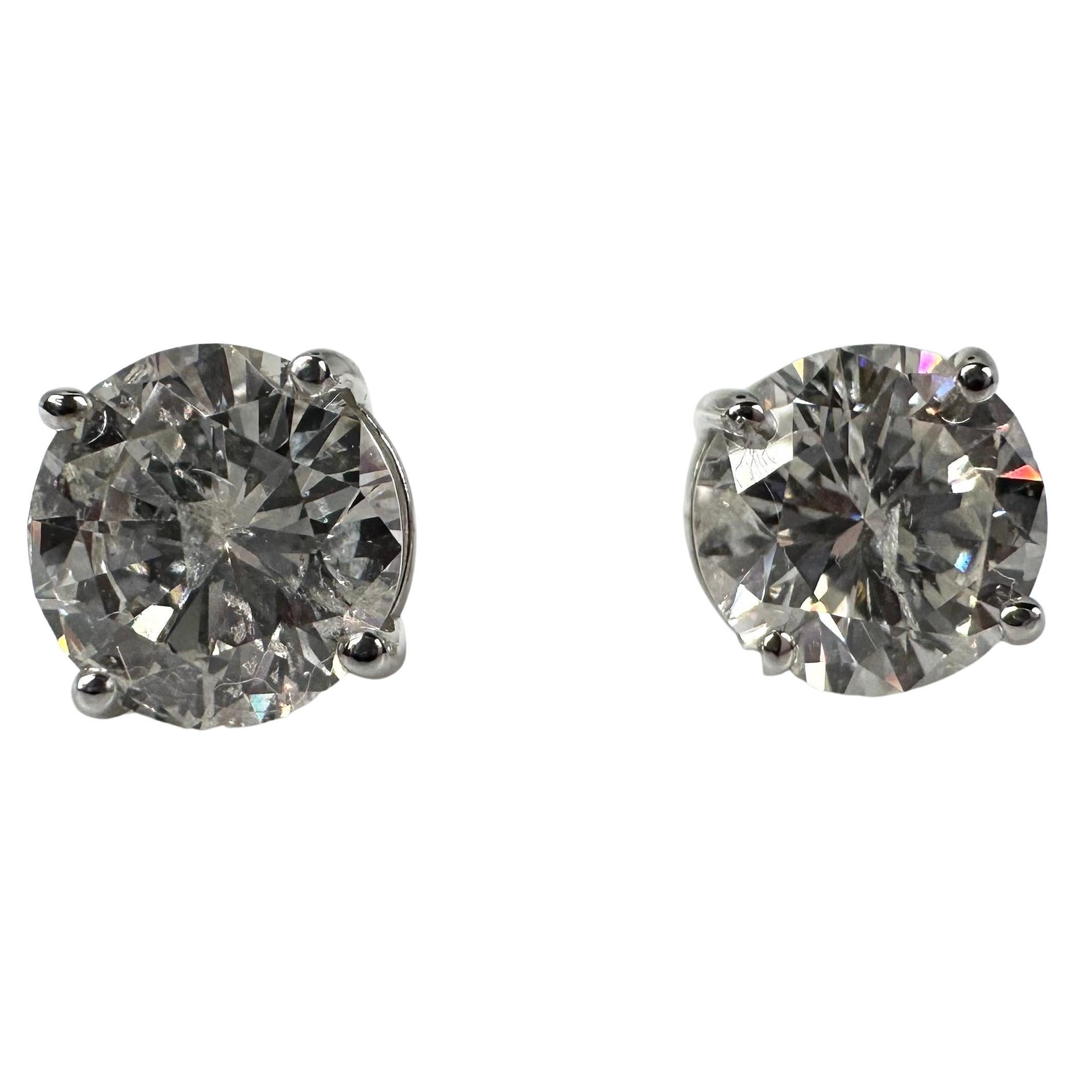 1.68 carat diamond stud earrings 14KT white gold diamond earrings studs For Sale