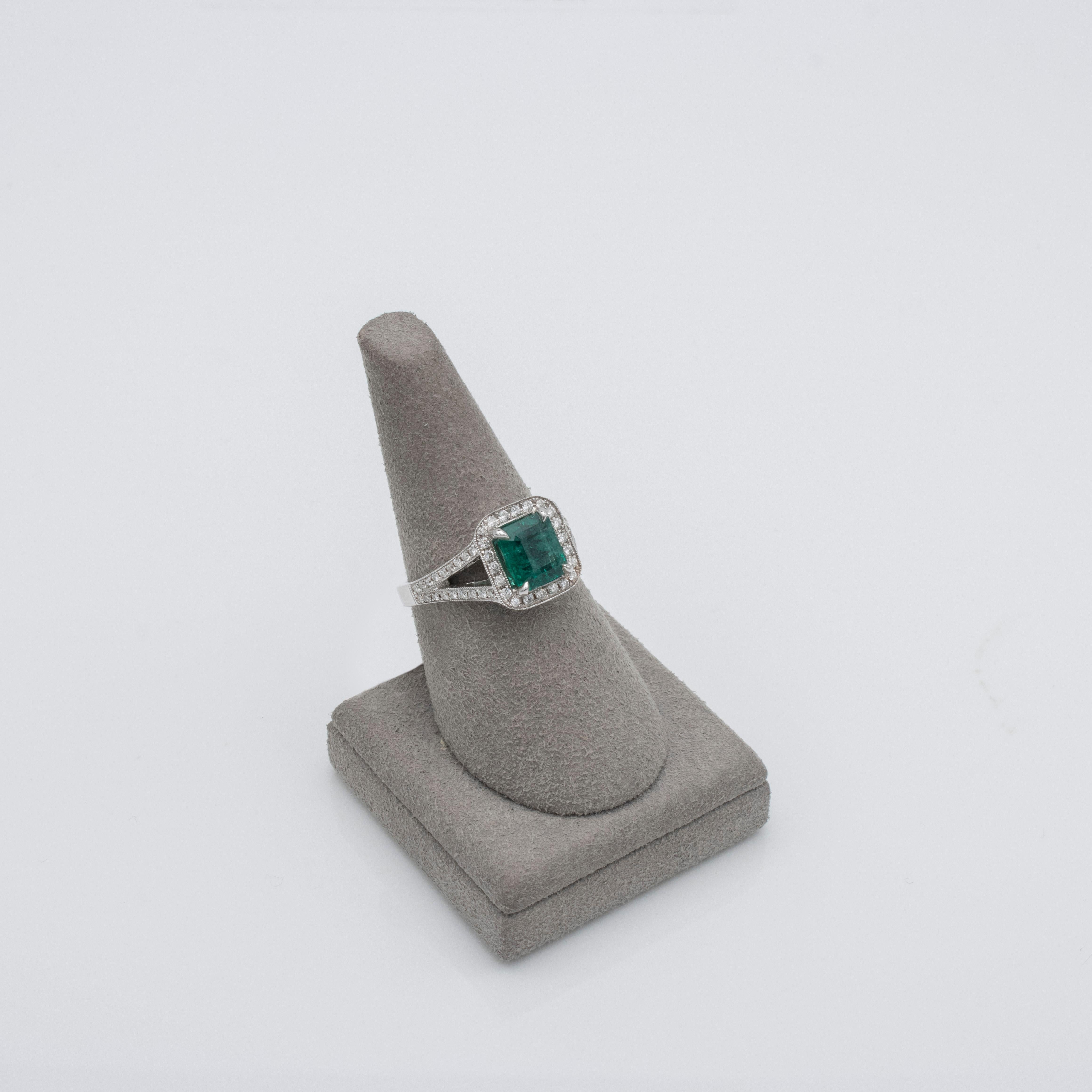 Roman Malakov 1.68 Carats Emerald Cut Emerald & Diamond Halo Engagement Ring For Sale 2