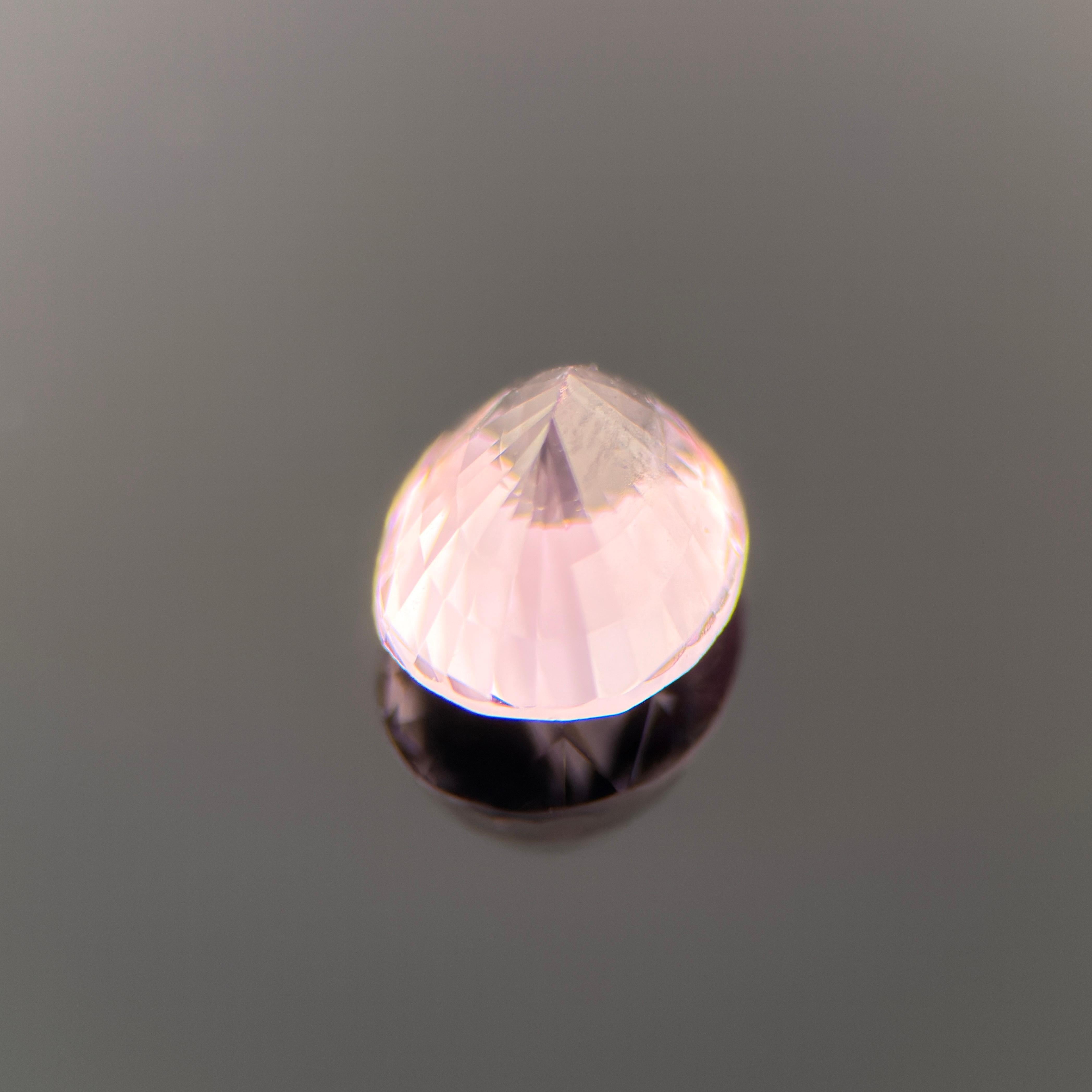 1,68-Karat natürlicher rosa Spinell - zart pastellfarbener Ovalschliff, unbehandelt im Angebot 7