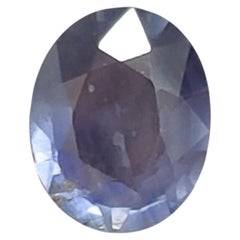 1.68 Carat Oval Cut Color Changing Natural Sapphire Gemstone (Saphir naturel, taille ovale, couleur changeante)