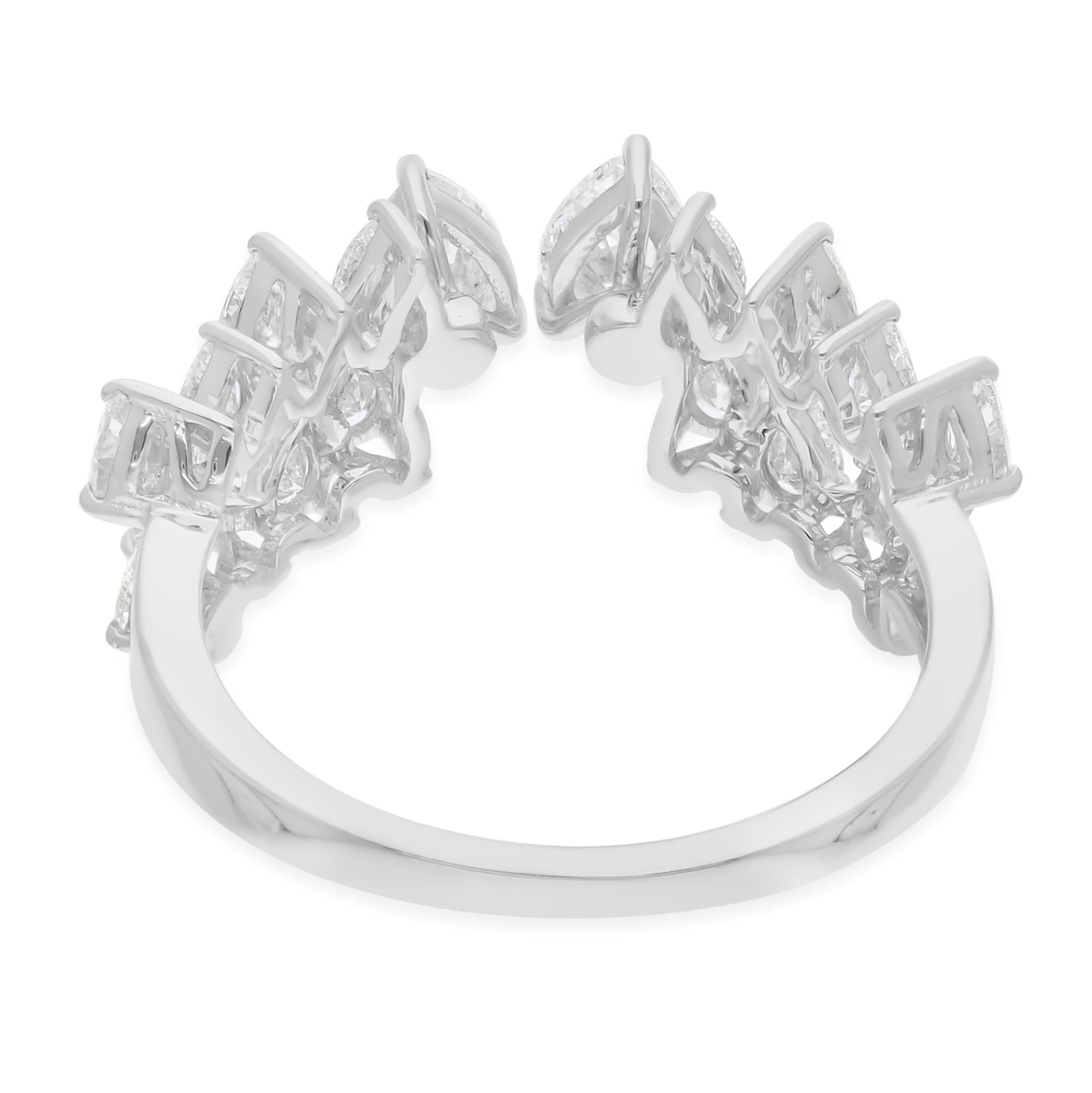 1.68 Carat SI/H Natural Pear Diamond Cuff Ring 18 Karat White Gold Fine Jewelry In New Condition For Sale In Diera, Dubai