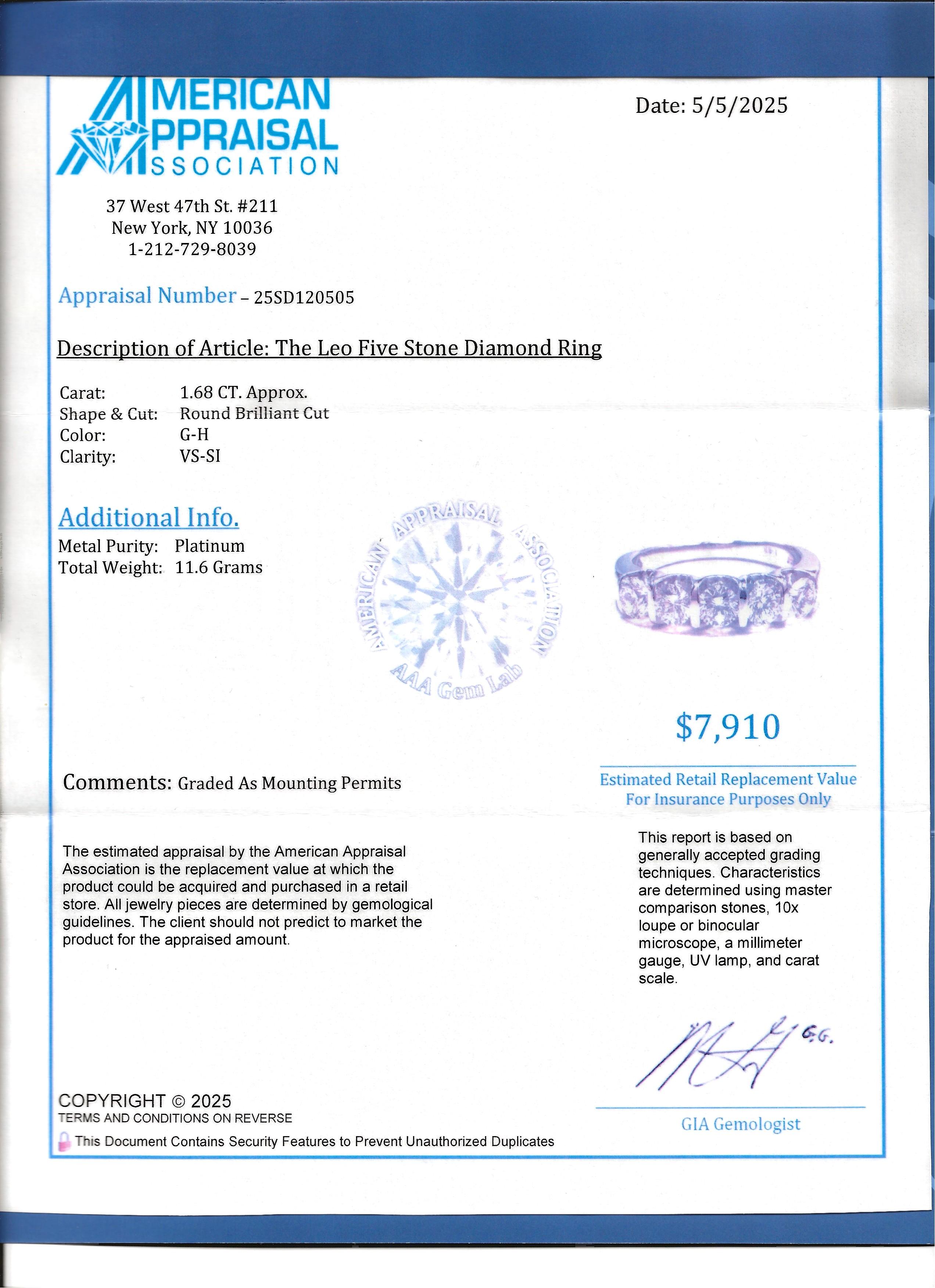 Anello a fascia con cinque pietre di diamante The Leo Diamond da 1,68 carati totali in platino lucido in vendita 7