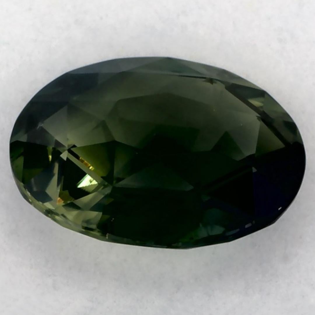 1.68 carati di zaffiro verde ovale certificato, gemma sfusa In condizioni Nuovo in vendita a Fort Lee, NJ