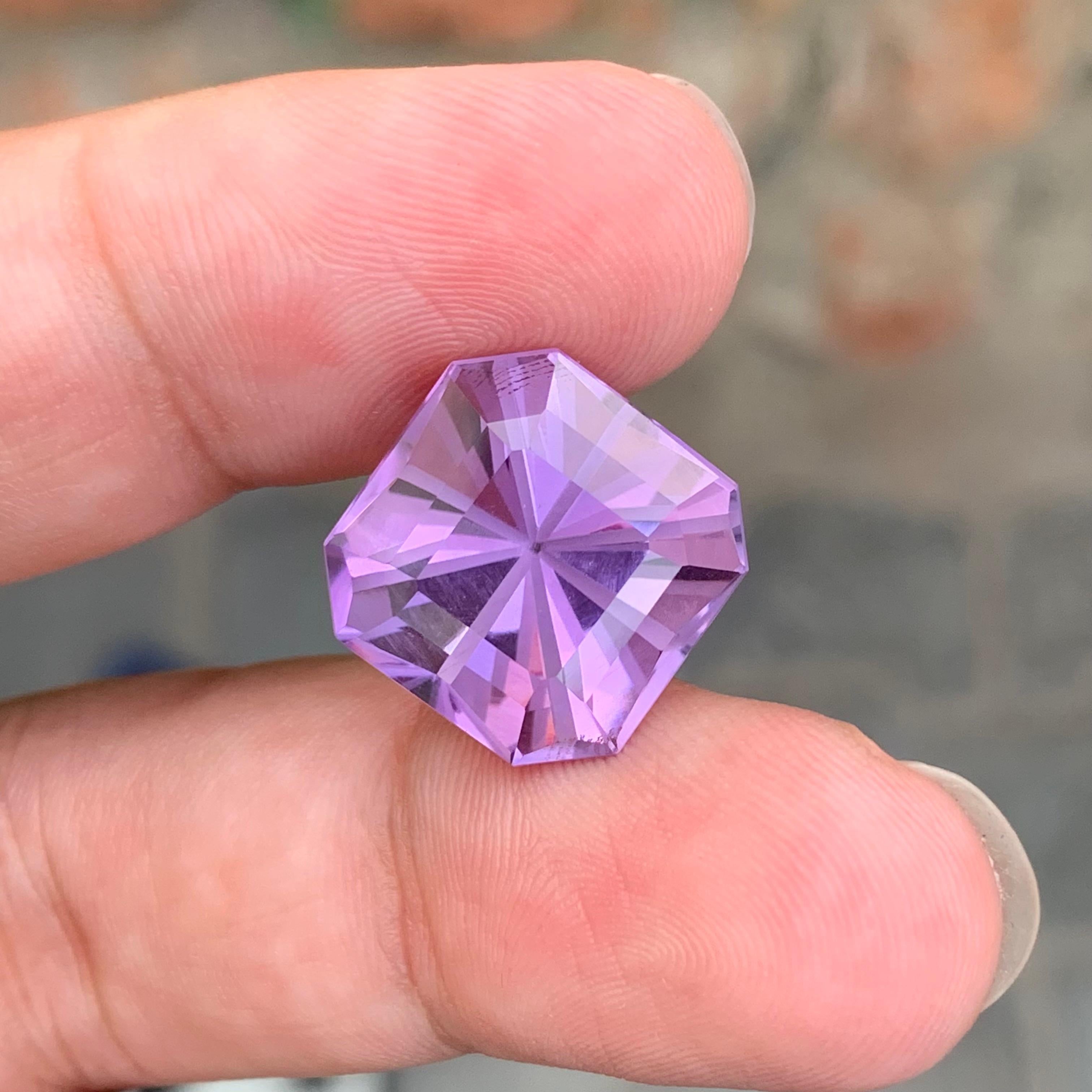 16,80 Karat Natürlicher loser Amethyst Quadratische Form Edelstein für Halskette im Angebot 3