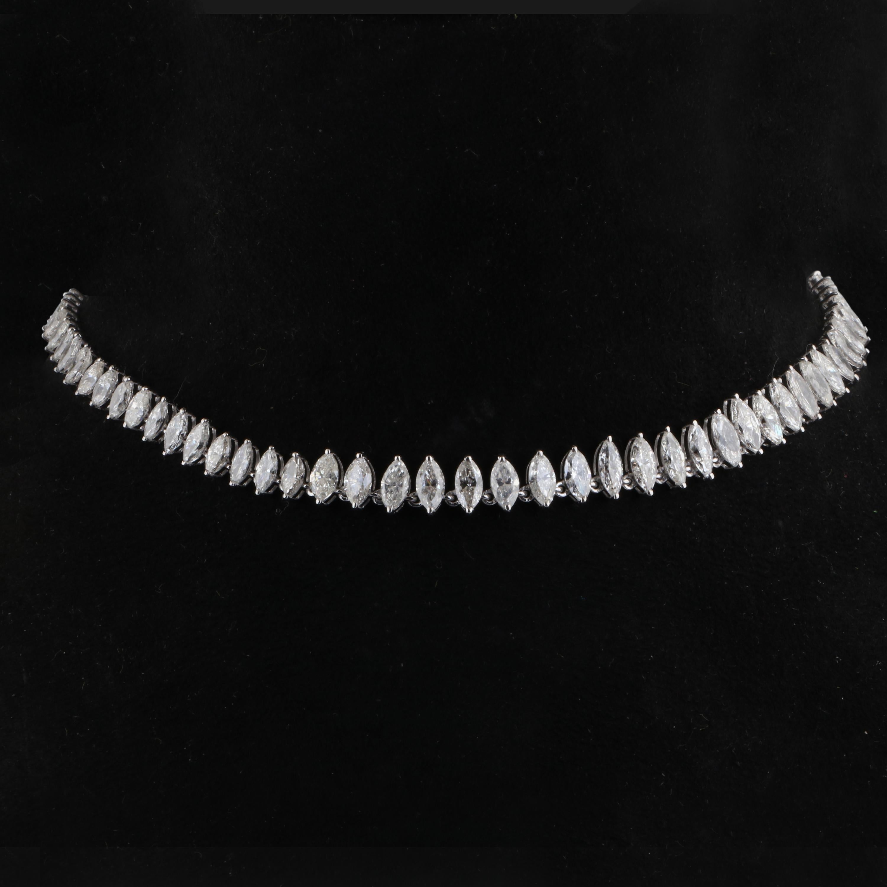 Modern 16.80 Carat SI/HI Marquise Diamond Charm Necklace 18 Karat White Gold Jewelry For Sale