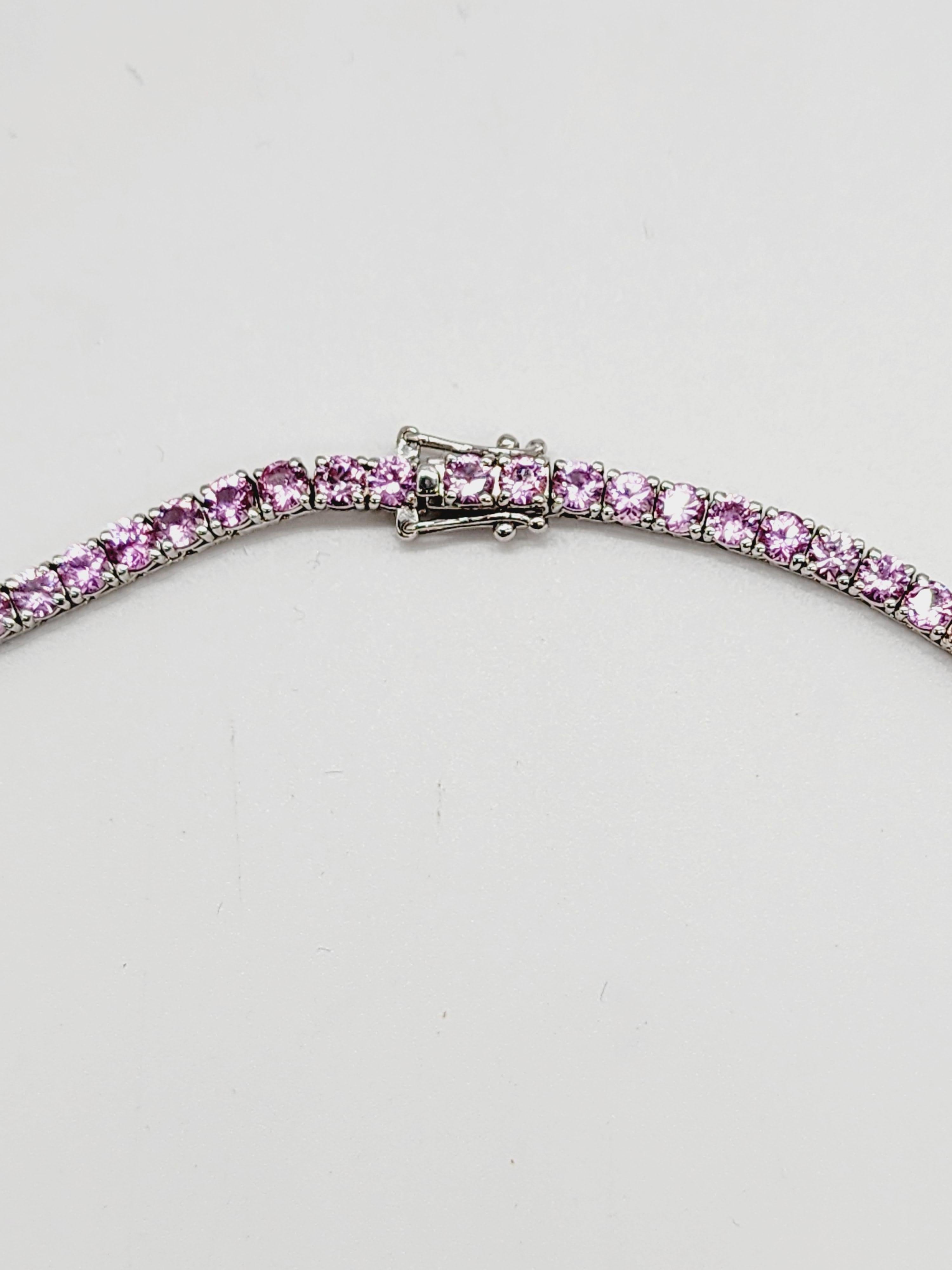 Round Cut 16.80 Carats Pink Sapphire Tennis Necklace 14 Karat White Gold 16'' For Sale