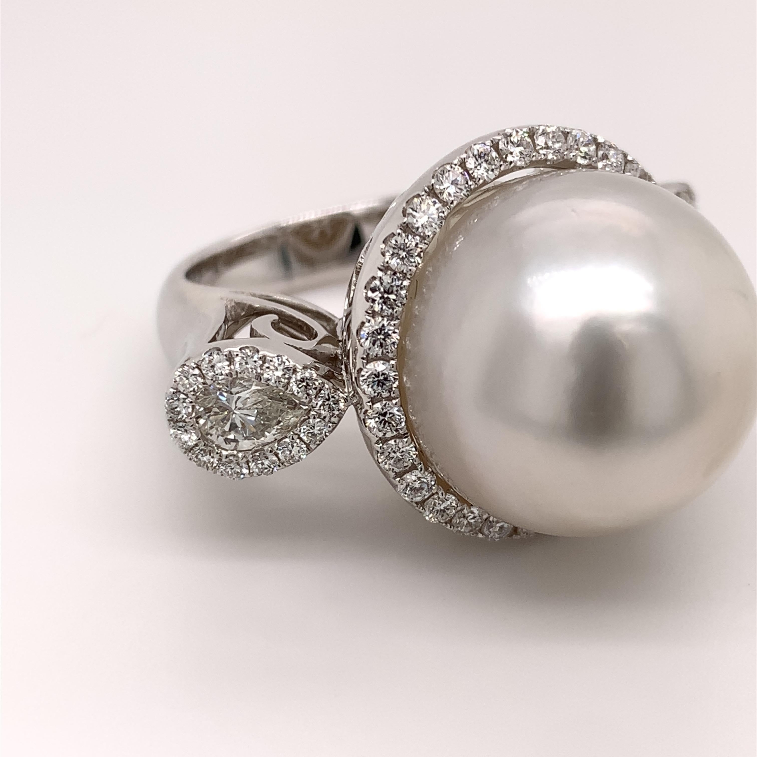 Cultured South Sea Pearl Ring In New Condition For Sale In Richmond, BC