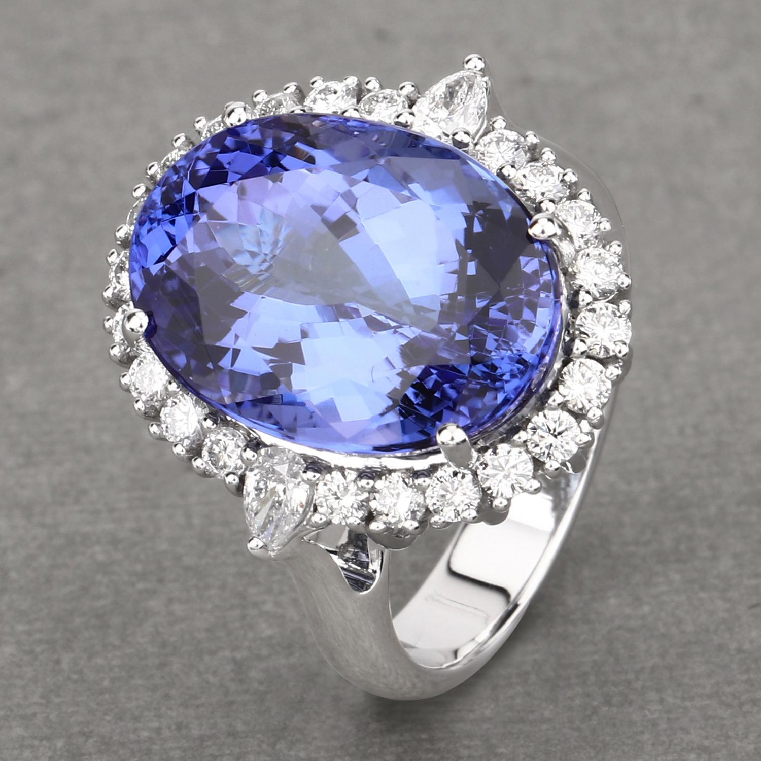 Oval Cut 16.81 Carat Tanzanite and Diamond 18 Karat White Gold Cocktail Ring For Sale