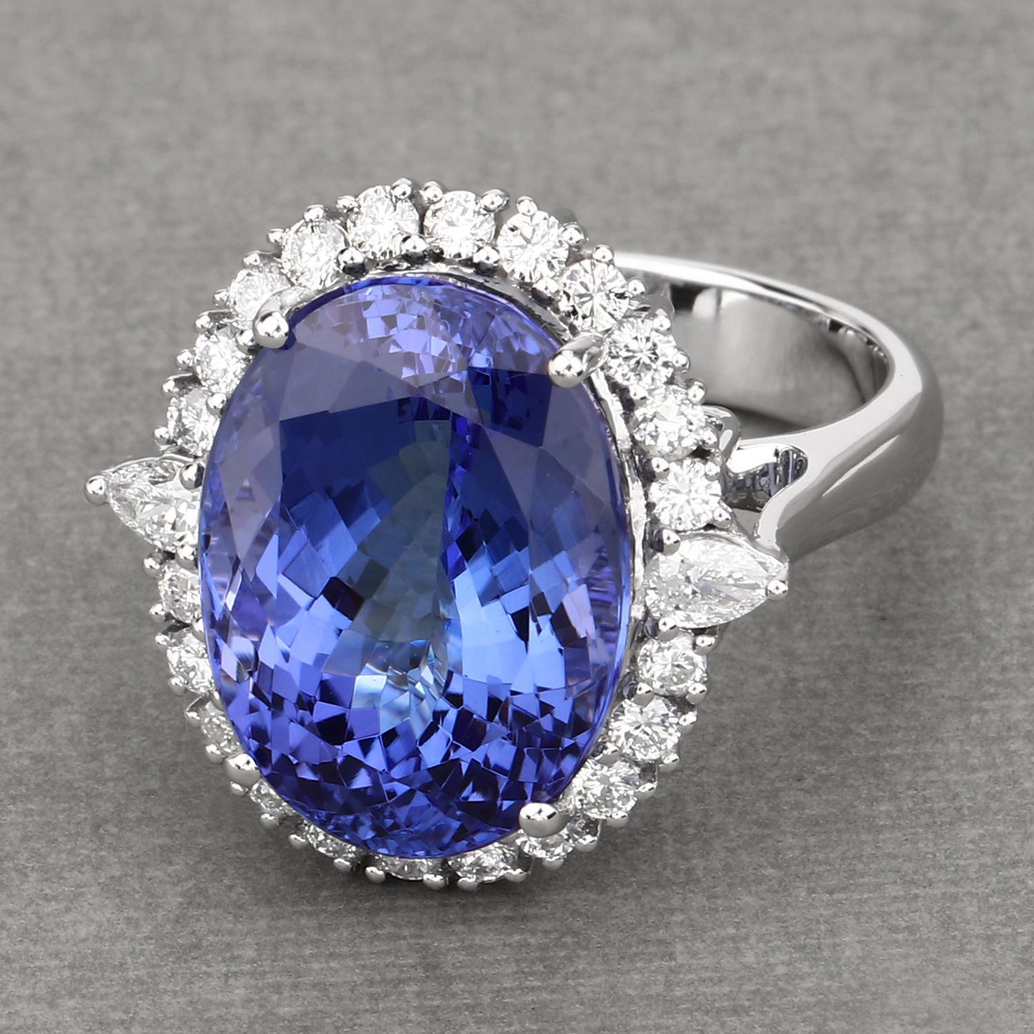 16.81 Carat Tanzanite and Diamond 18 Karat White Gold Cocktail Ring In New Condition For Sale In Great Neck, NY