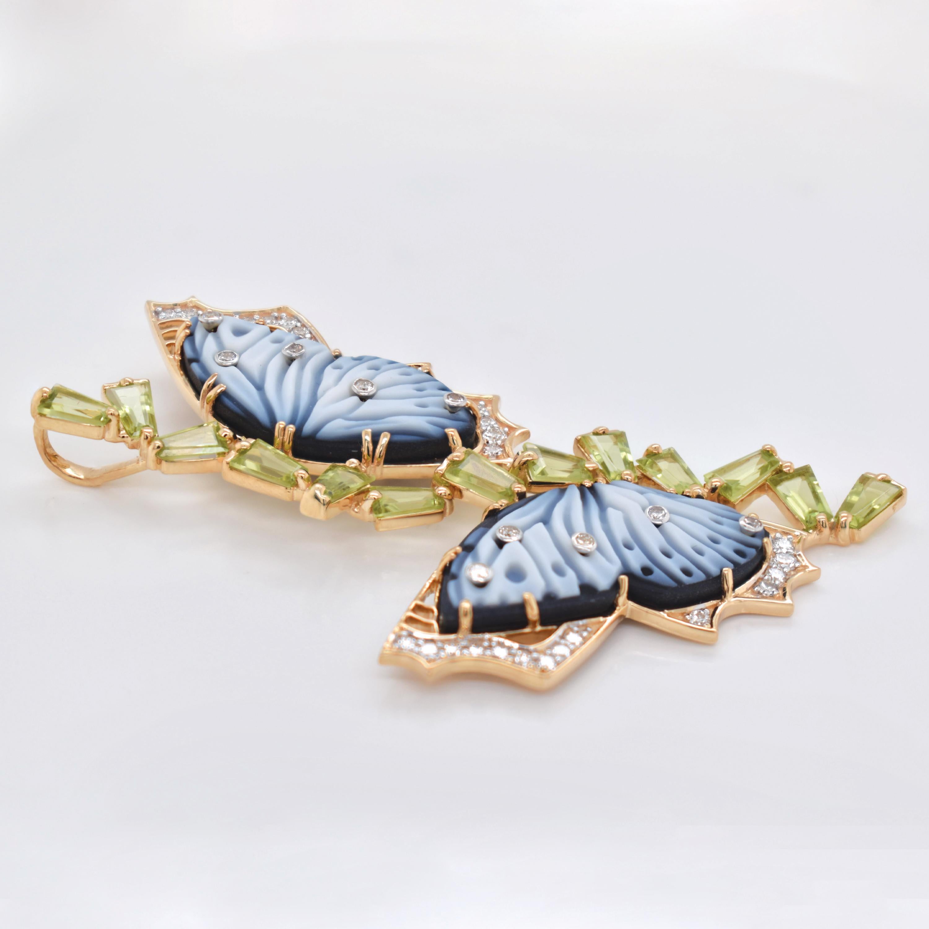 16,82 Karat Hand geschnitzt Achat Schmetterling Peridot Diamant Schmetterling Gold Anhänger im Angebot 4