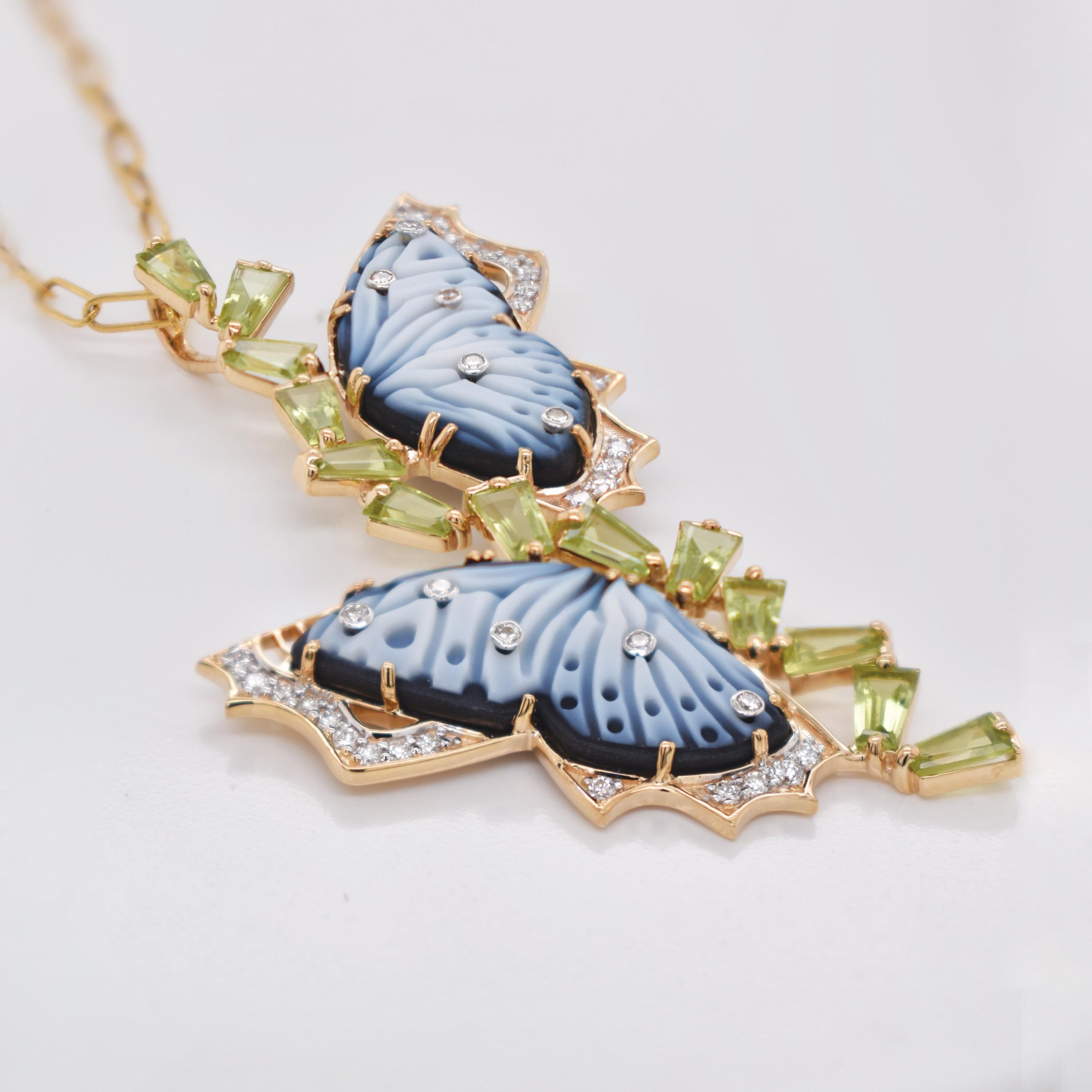 16,82 Karat Hand geschnitzt Achat Schmetterling Peridot Diamant Schmetterling Gold Anhänger im Angebot 5