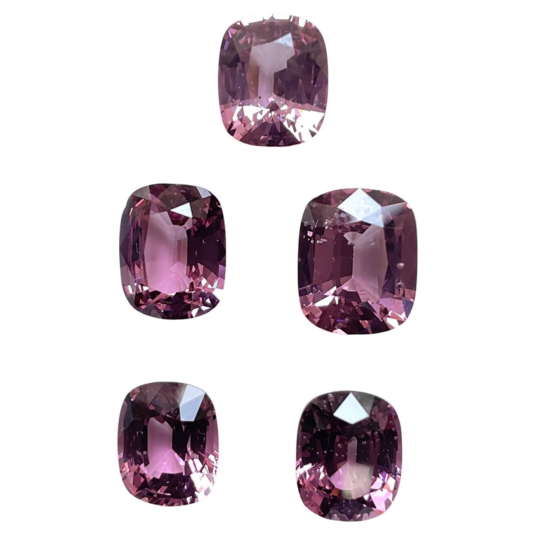 16.82 Carats Burma Spinel Natural Cushion Cut stone For Fine Jewelry Natural Gem in vendita