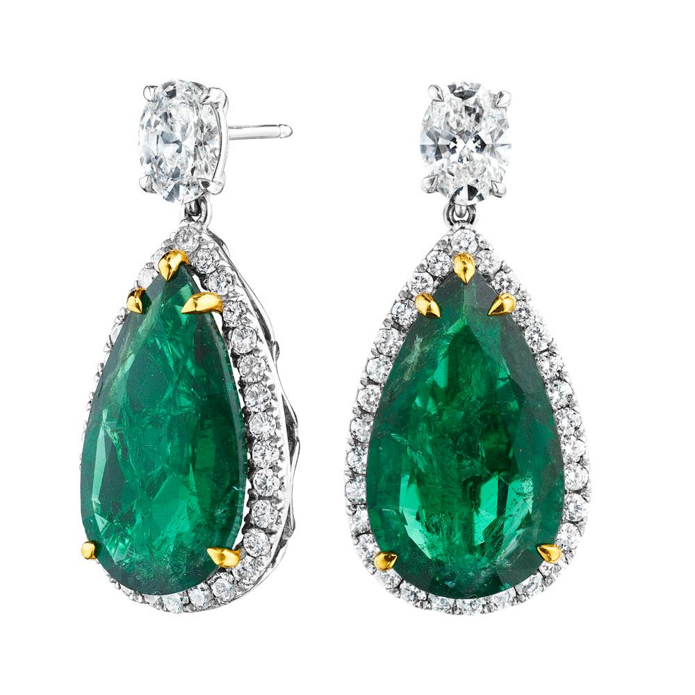 •	18KT Two-Tone
•	16.84 Carats
•	Earrings are sold as a pair (2 earrings in total)

•	Number of Pear Shape Emeralds: 2
•	Carat Weight: 14.54ctw

•	Number of Oval Diamonds: 2
	1)  Carat Weight: 0.70ctw
	Color: F
	Clarity: VS2 
	GIA: 2181263960
	Stone