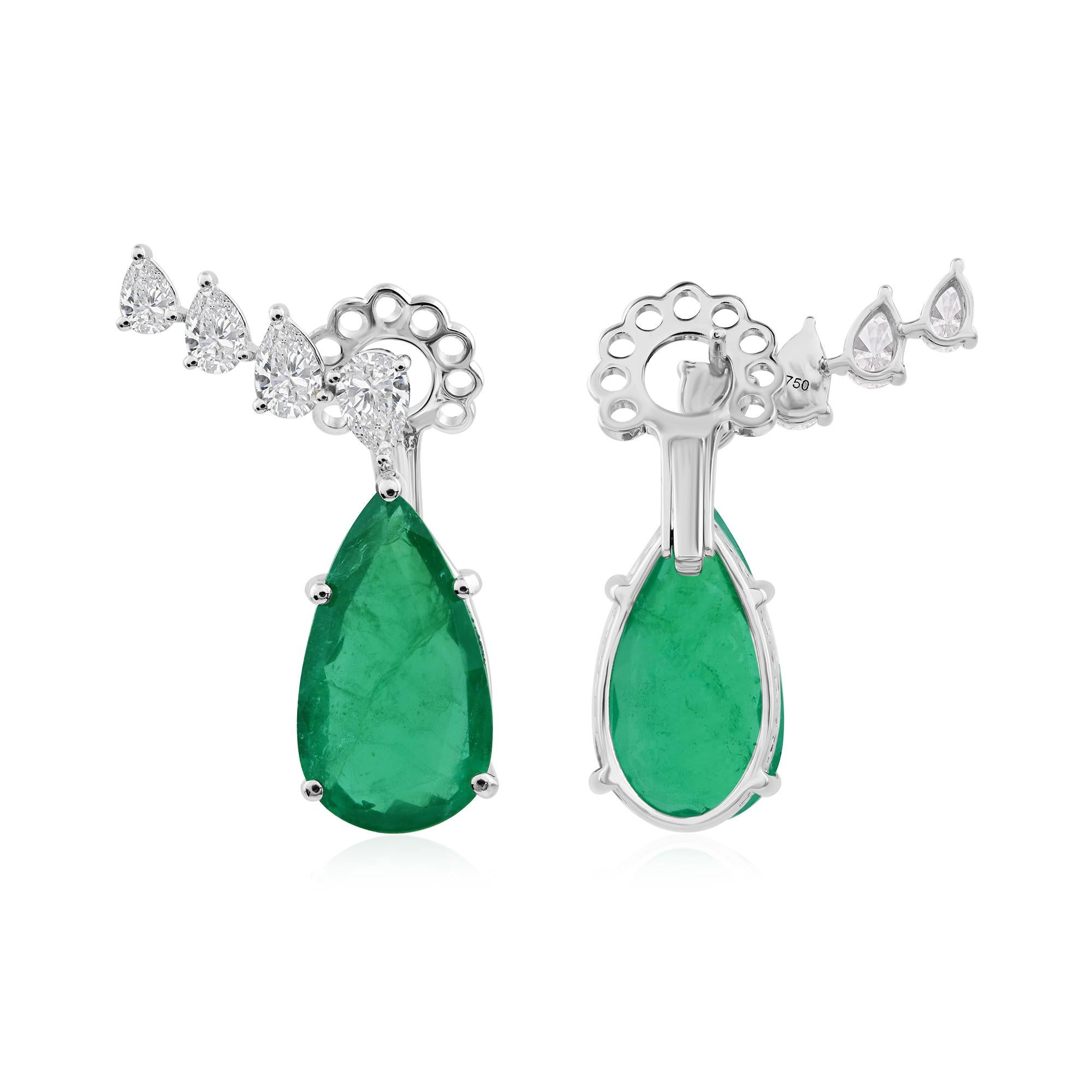 Taille poire 16.86Ct Emeraude fine et diamant Boucles d'oreilles pendantes en or massif 14k en vente