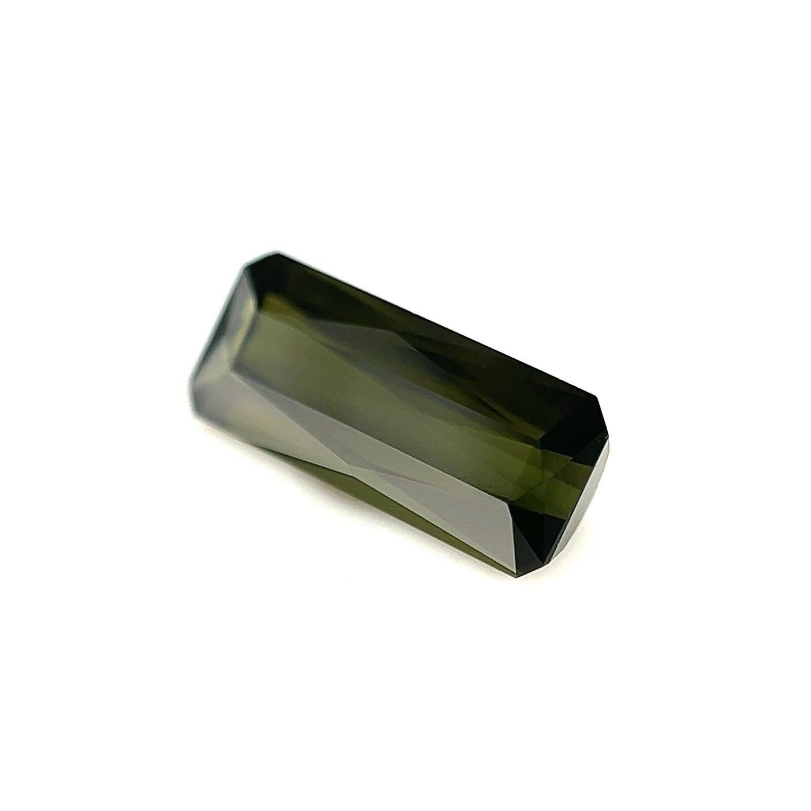 1.68ct Deep Green Tourmaline Fancy Octagon Scissor Emerald Cut 11.5x5mm In New Condition For Sale In Birmingham, GB