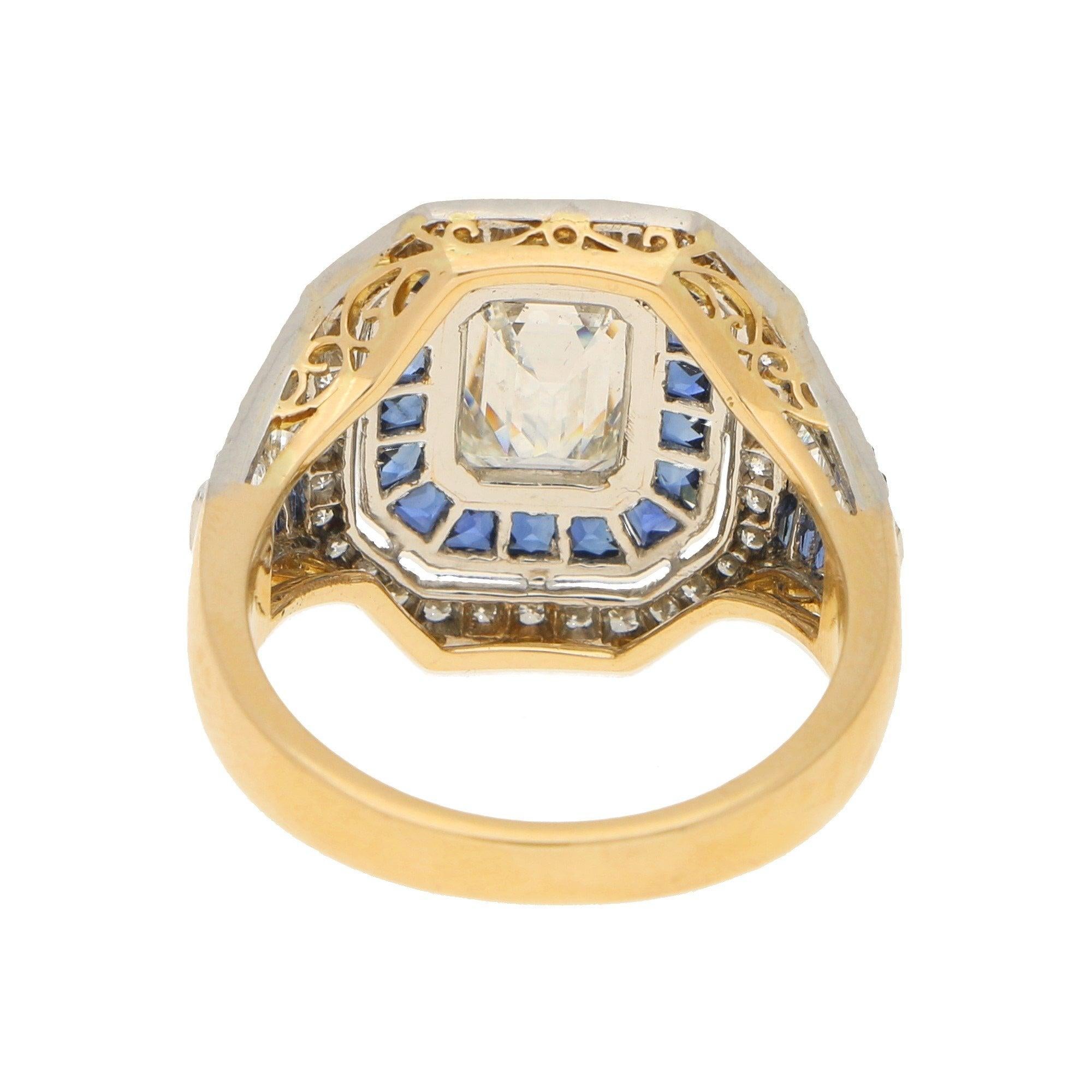 1.68 Carat Diamond and Sapphire Target Ring Platinum and Yellow Gold In Good Condition In London, GB