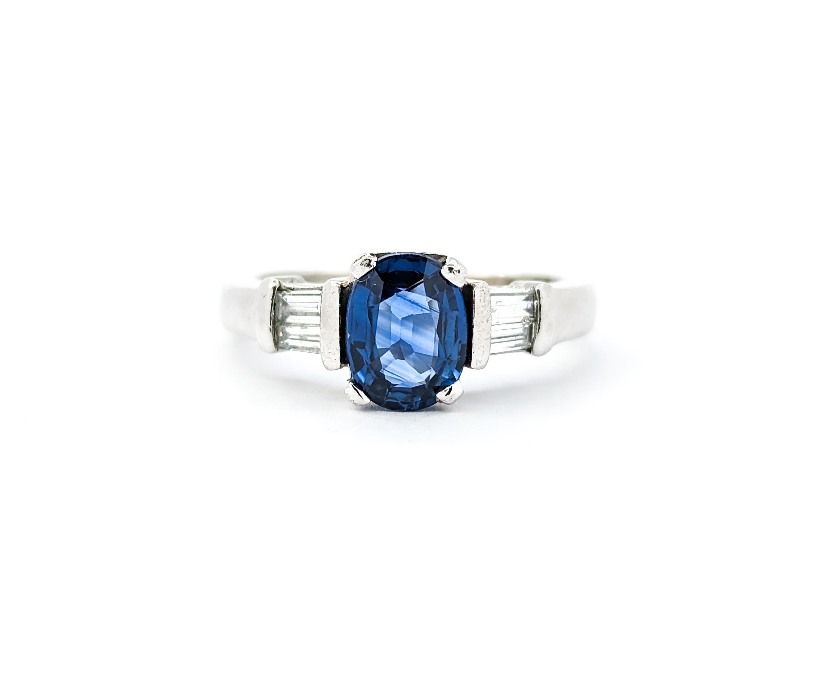 1.68ct Natural Oval Sapphire & Diamond Accent Ring in Platinum For Sale 4