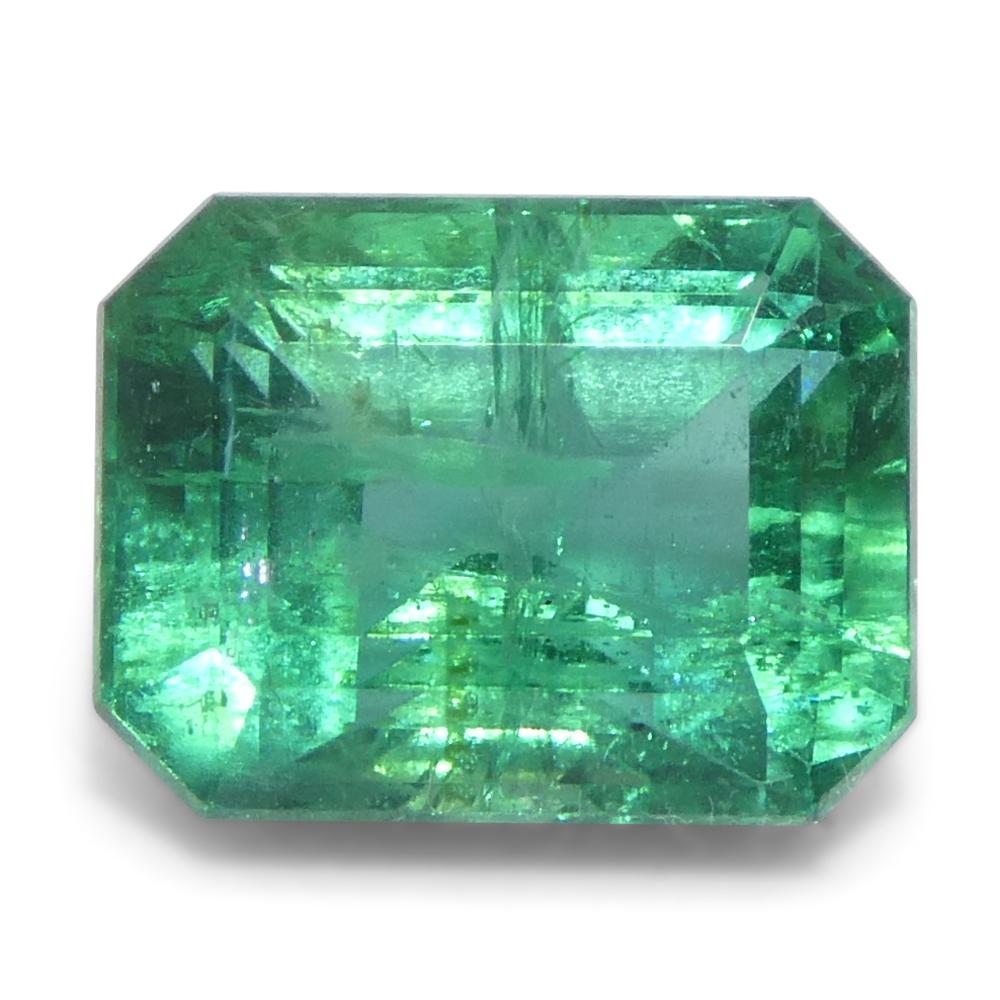 1.68ct Octagonal/Emerald Cut Green Emerald from Zambia In New Condition For Sale In Toronto, Ontario
