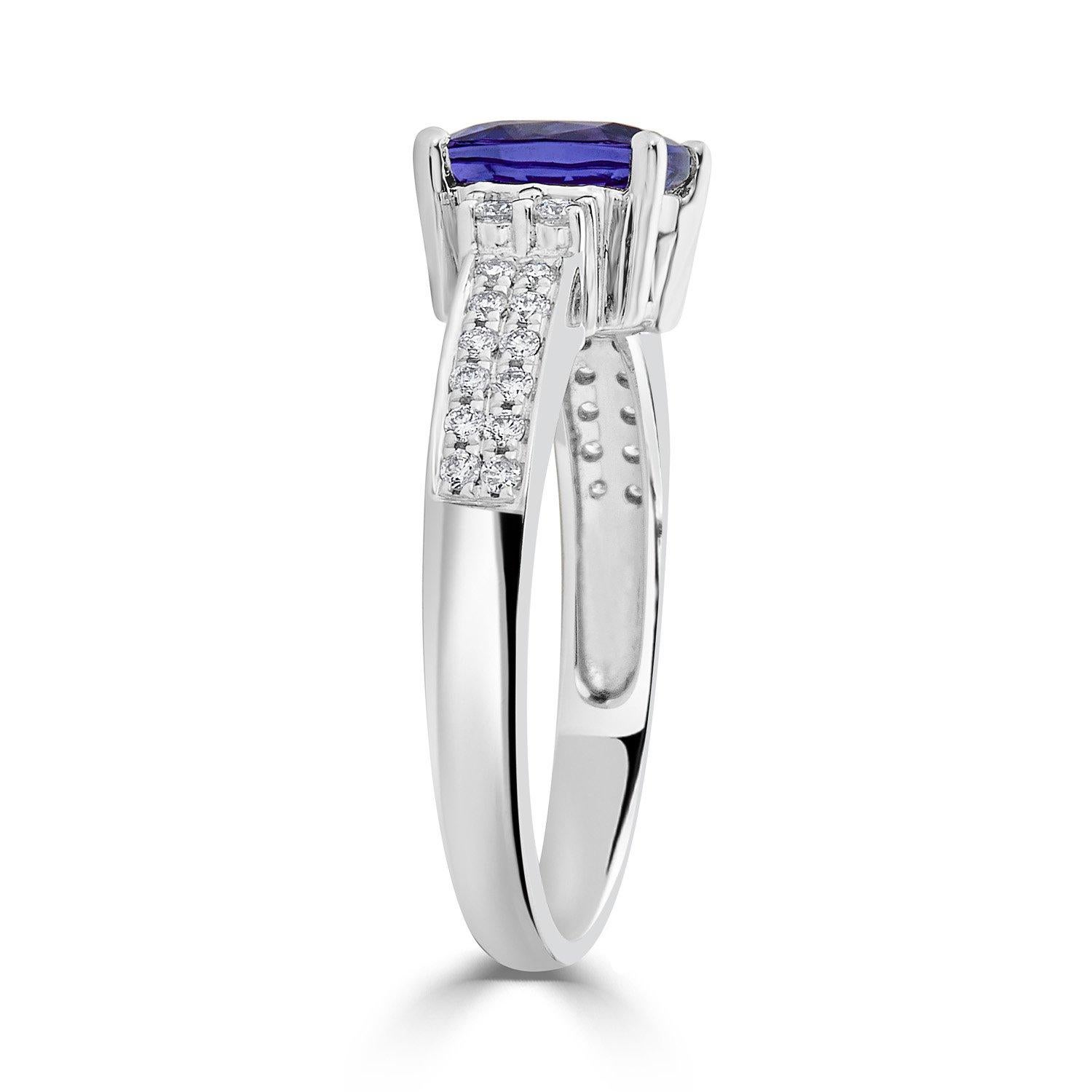 Women's 1.68Ct Tanzanite Ring with 0.19Tct Diamonds Set in 14K White Gold For Sale