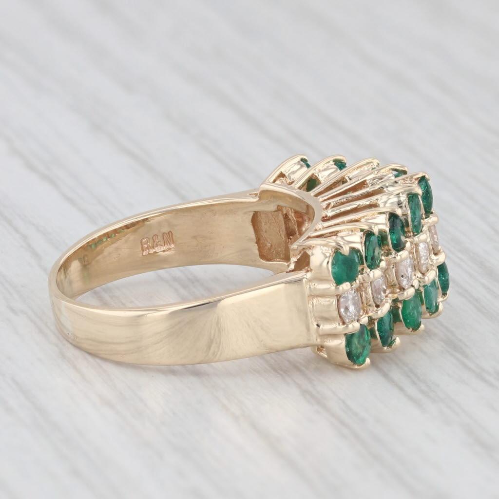da uomo o donna Anello a piramide in oro giallo 14K con diamante smeraldo da 1,68 carati, misura 6,75 in vendita