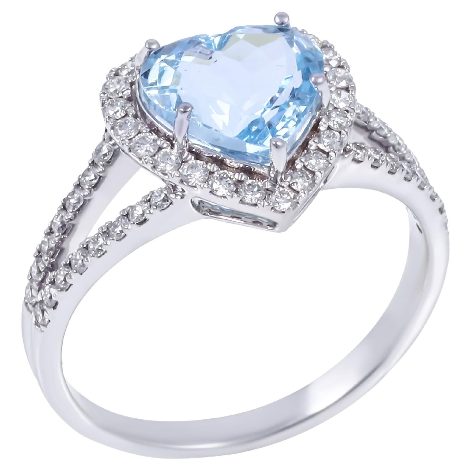 1.69 Carat Aquamarine and Diamond ring in 18 Karat white gold