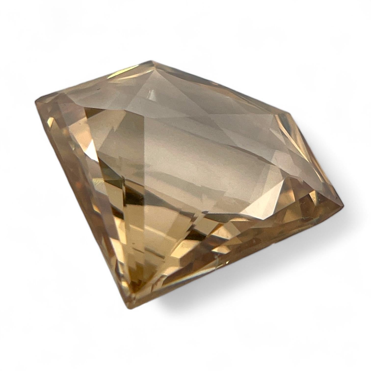 DESCRIPTION DE L'ARTICLE

Forme de la pierre : Taille Grace
Poids du diamant : 1,69 carat
Couleur : jaune brunâtre fantaisie
Valeur d'évaluation : 12000,00
Notre prix : $6000.00


Une évaluation gratuite en ligne est incluse sur demande.