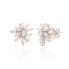 Boucles d
oreilles en or blanc 18 carats avec diamants taille poire marquise de 1,69 carat