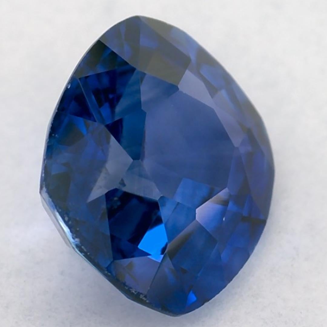 1.69 qt Zafiro Azul Cushion Gema Suelta en venta 2