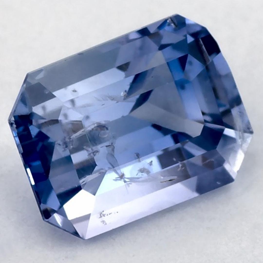 Taille octogone Pierre précieuse taille octogonale saphir bleu 1.69 carat en vente
