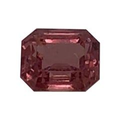 Saphir en forme d'émeraude de couleur rose brunâtre 1,69 carat, certifié GIA, non chauffé