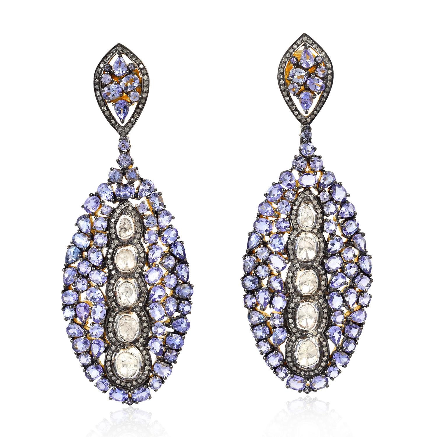 Mixed Cut 16.91 Carat Tanzanite Diamond Earrings For Sale