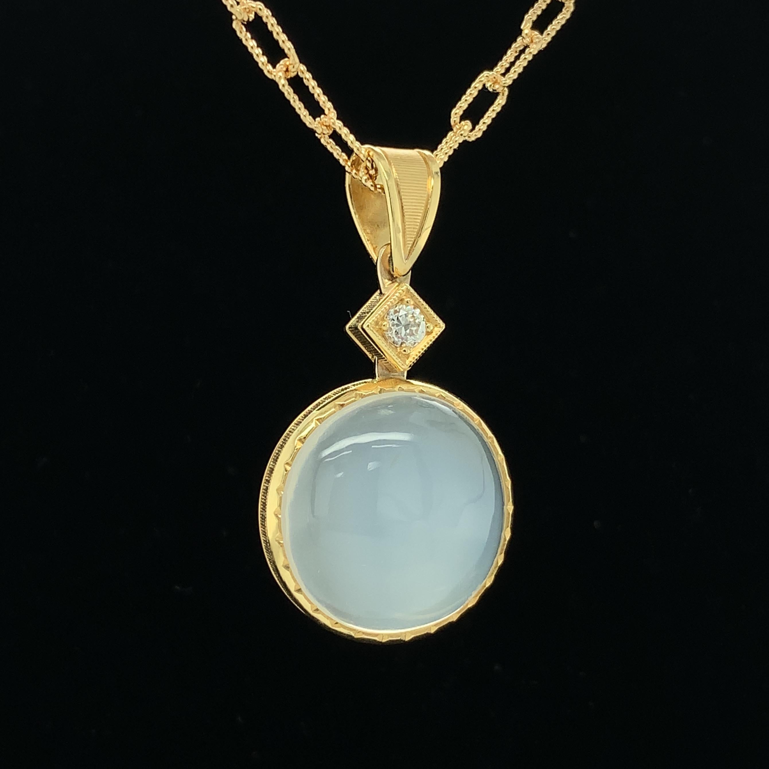 16.95 ct. Round Moonstone, Diamond, Yellow Gold Pendant Necklace with Chain 2