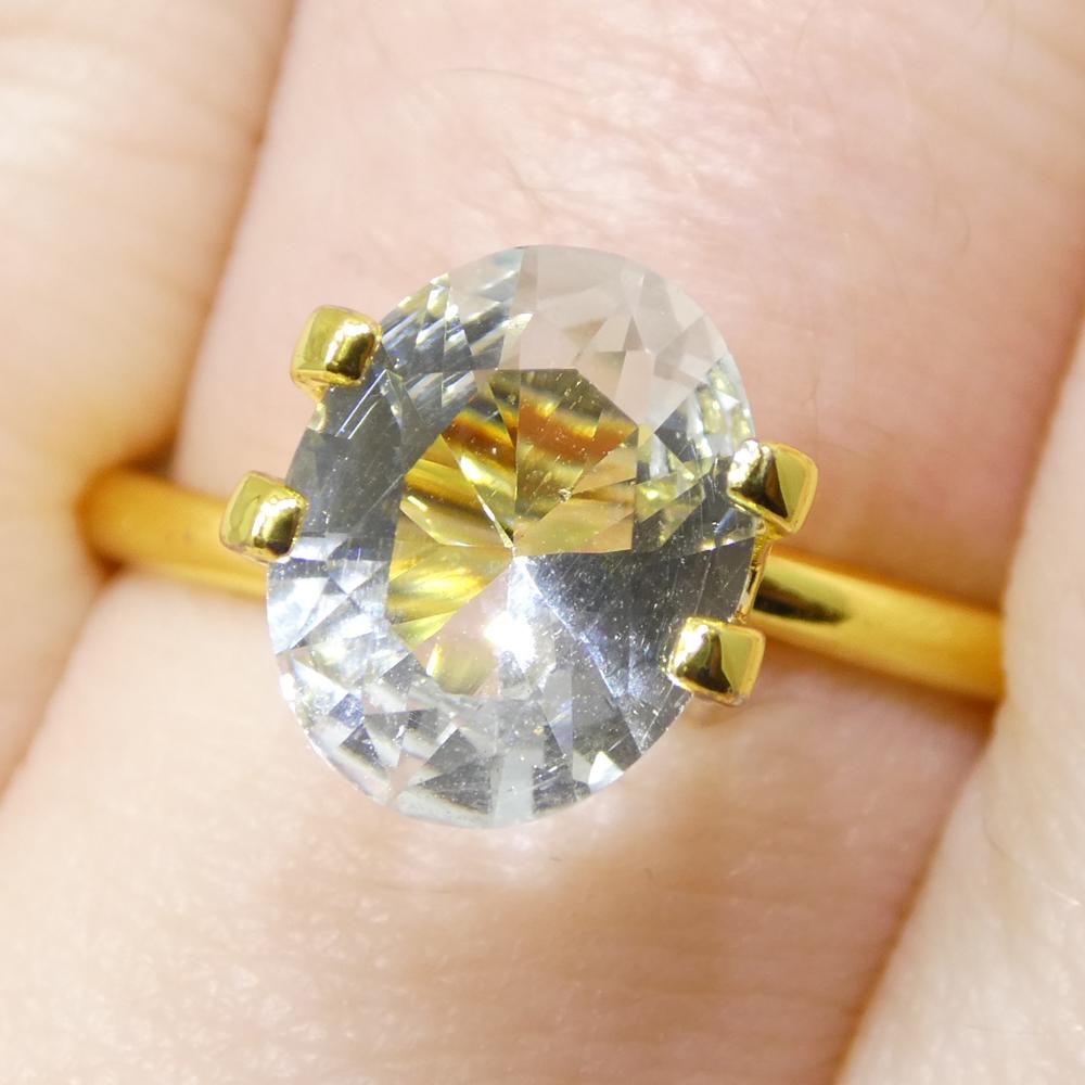 Aguamarina azul ovalada de Brasil sin calentar de 1,69 ct Corte brillante en venta