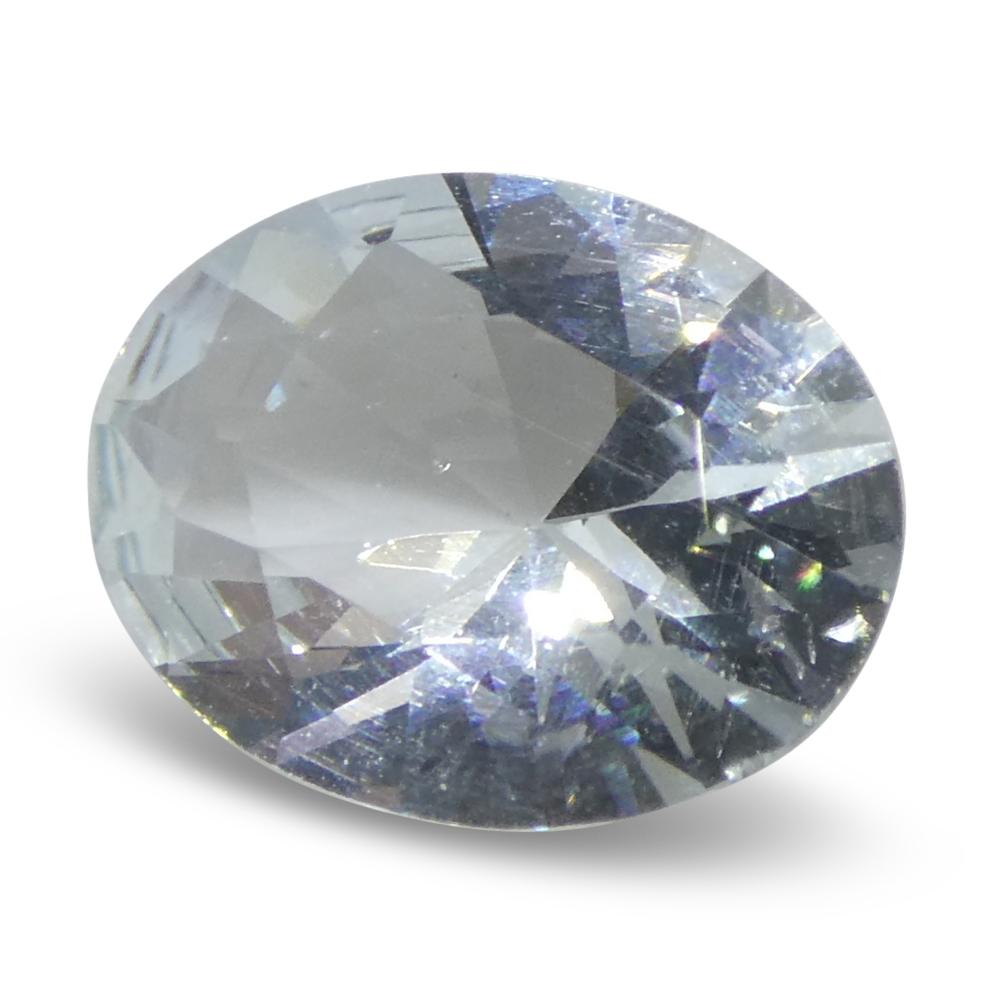 Aguamarina azul ovalada de Brasil sin calentar de 1,69 ct en venta 3