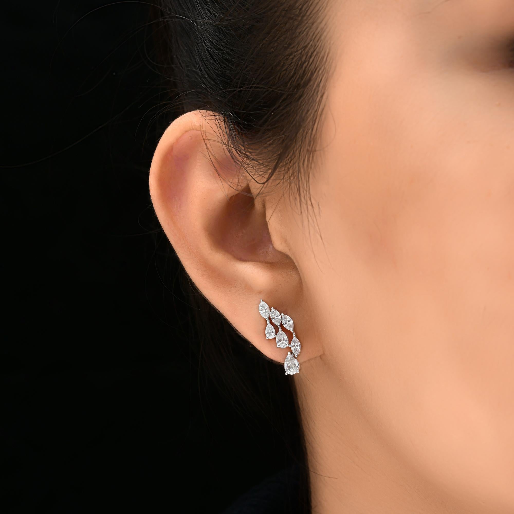 1.69Ct Pear Marquise Cut Natural Diamond Stud Drop Earrings 18K White Gold.
Ces boucles d'oreilles présentent une combinaison de diamants en forme de poire et de diamants taille marquise, disposés avec art pour ressembler à une délicate cascade de