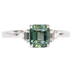 1,69ct Teal Sapphire mit Baguette Diamant Seiten 14k Weißgold Verlobungsring